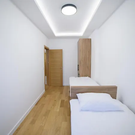 Balkan Square - S29 Zlatibor