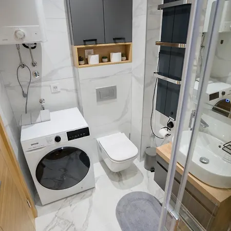 Balkan Square - S29 *