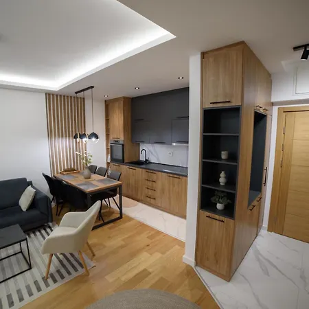 Apartament Balkan Square - S29 *